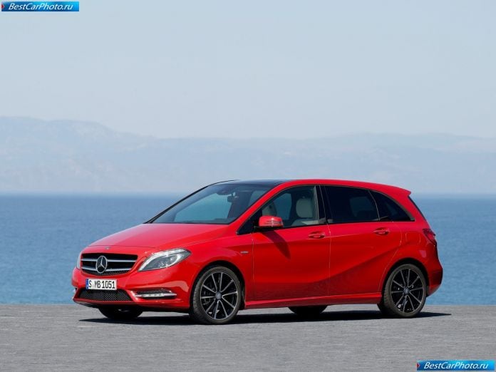 2012 Mercedes-Benz B-class - фотография 16 из 178 2012 Mercedes-Benz B-class - фотография 16 из 178