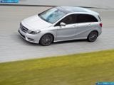 mercedes-benz_2012-b-class_1600x1200_022.jpg