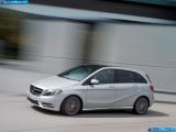 mercedes-benz_2012-b-class_1600x1200_023.jpg