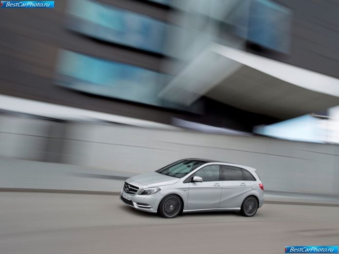 2012 Mercedes-Benz B-class - фотография 27 из 178 2012 Mercedes-Benz B-class - фотография 27 из 178