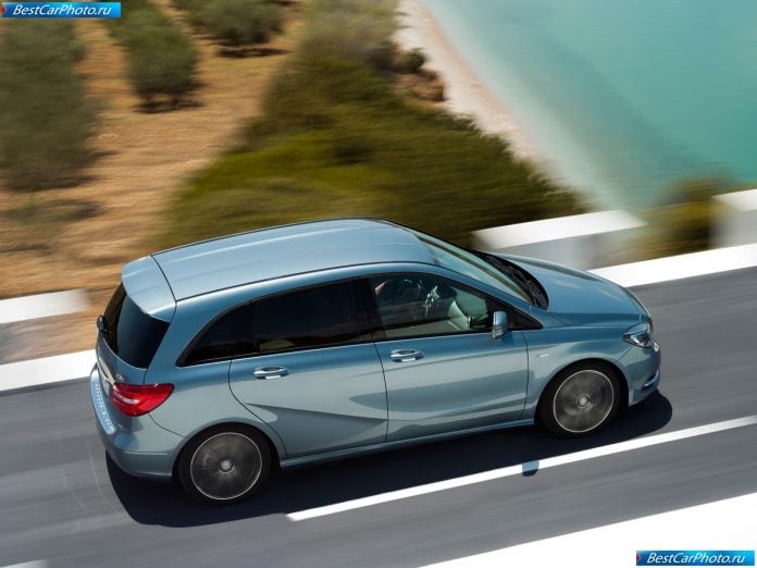 2012 Mercedes-Benz B-class - фотография 50 из 178 2012 Mercedes-Benz B-class - фотография 50 из 178