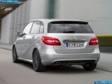 mercedes-benz_2012-b-class_1600x1200_053.jpg