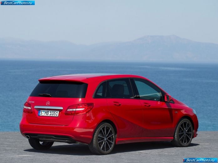 2012 Mercedes-Benz B-class - фотография 58 из 178 2012 Mercedes-Benz B-class - фотография 58 из 178