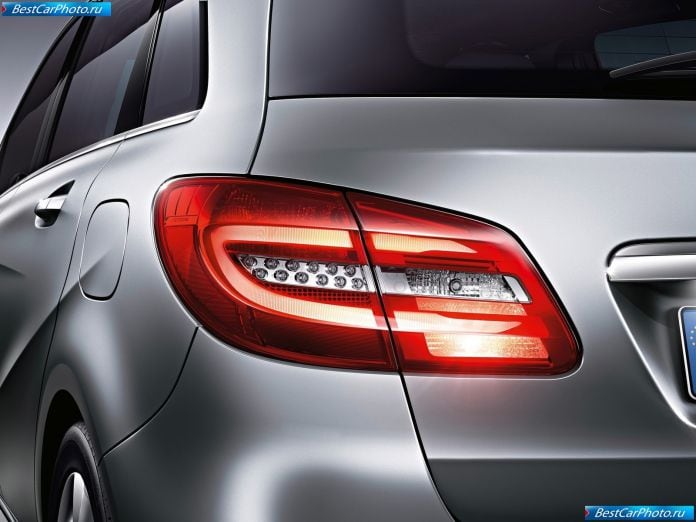 2012 Mercedes-Benz B-class - фотография 138 из 178