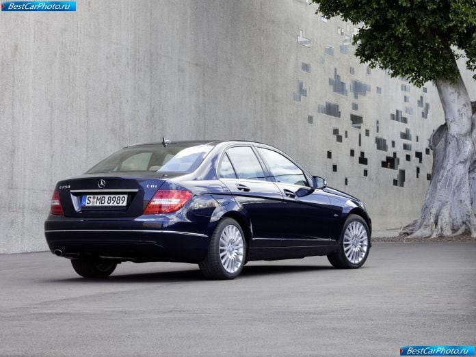 2012 Mercedes-Benz C-class - фотография 75 из 180