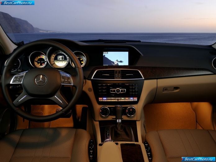 2012 Mercedes-Benz C-class - фотография 102 из 180 2012 Mercedes-Benz C-class - фотография 102 из 180