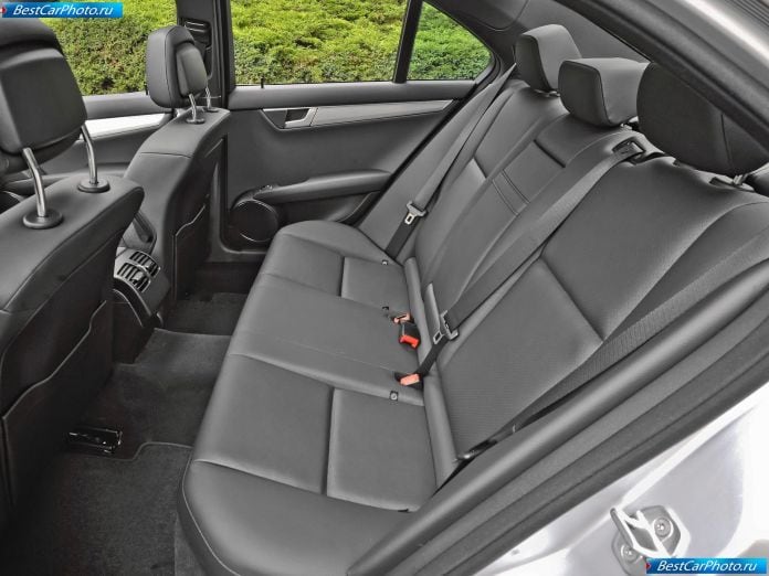 2012 Mercedes-Benz C-class - фотография 123 из 180