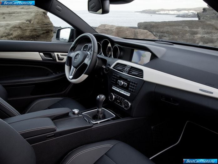 2012 Mercedes-Benz C-class Coupe - фотография 135 из 196