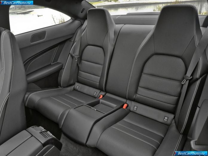 2012 Mercedes-Benz C-class Coupe - фотография 141 из 196 2012 Mercedes-Benz C-class Coupe - фотография 141 из 196