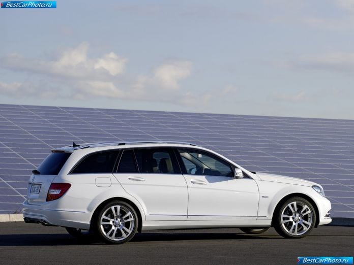 2012 Mercedes-Benz C-class Estate - фотография 33 из 73 2012 Mercedes-Benz C-class Estate - фотография 33 из 73