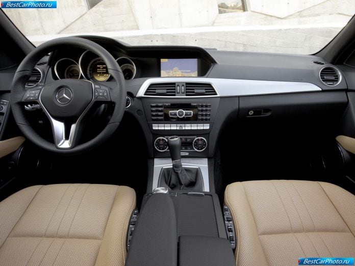 2012 Mercedes-Benz C-class Estate - фотография 52 из 73 2012 Mercedes-Benz C-class Estate - фотография 52 из 73
