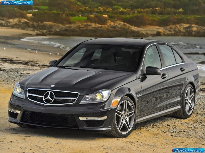 2012 Mercedes-Benz C63 Amg - фотография 11 из 51