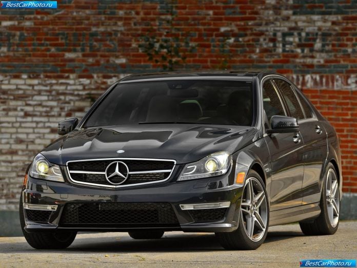 2012 Mercedes-Benz C63 Amg - фотография 13 из 51 2012 Mercedes-Benz C63 Amg - фотография 13 из 51