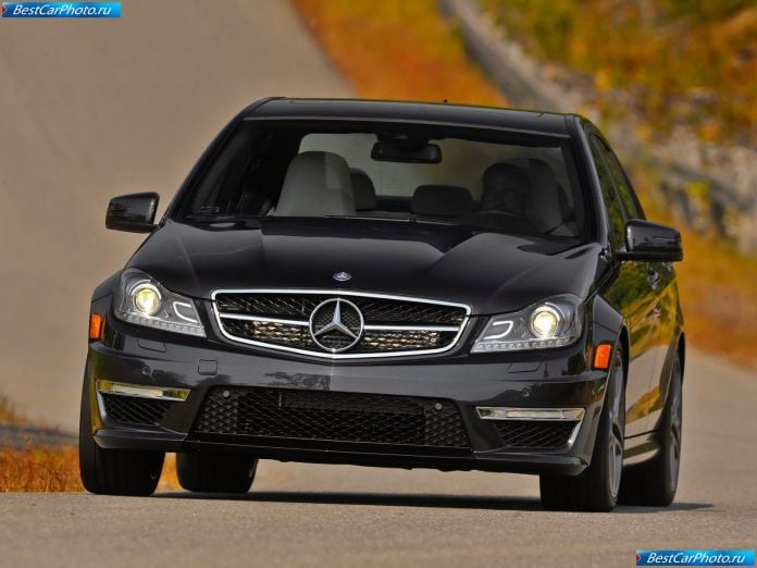 2012 Mercedes-Benz C63 Amg - фотография 22 из 51 2012 Mercedes-Benz C63 Amg - фотография 22 из 51