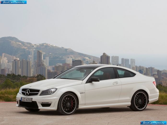 2012 Mercedes-Benz C63 Amg Coupe - фотография 9 из 58 2012 Mercedes-Benz C63 Amg Coupe - фотография 9 из 58