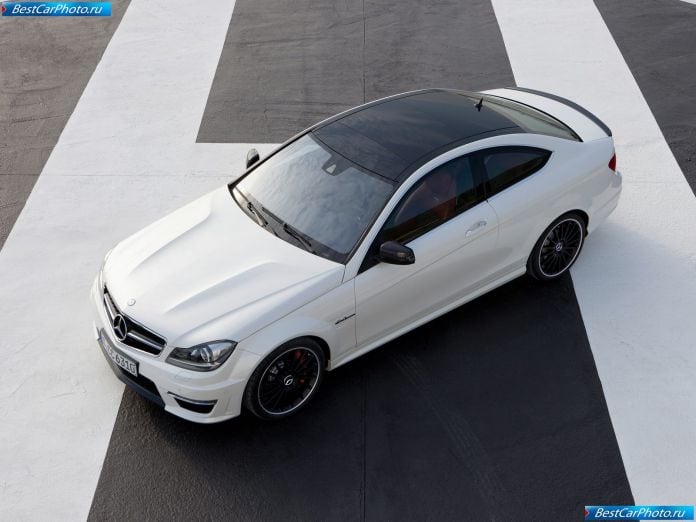 2012 Mercedes-Benz C63 Amg Coupe - фотография 10 из 58 2012 Mercedes-Benz C63 Amg Coupe - фотография 10 из 58