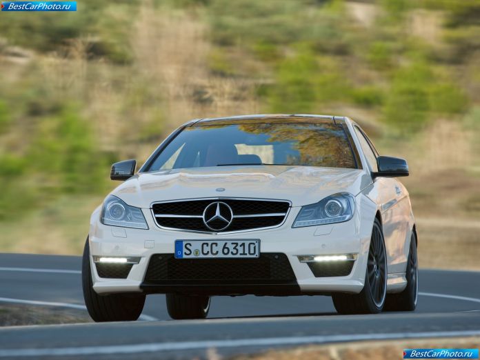 2012 Mercedes-Benz C63 Amg Coupe - фотография 15 из 58 2012 Mercedes-Benz C63 Amg Coupe - фотография 15 из 58