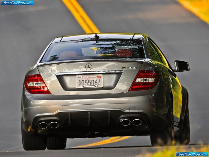 2012 Mercedes-Benz C63 Amg Coupe - фотография 38 из 58 2012 Mercedes-Benz C63 Amg Coupe - фотография 38 из 58