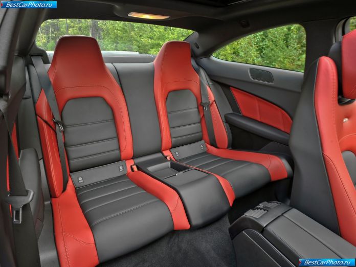 2012 Mercedes-Benz C63 Amg Coupe - фотография 47 из 58 2012 Mercedes-Benz C63 Amg Coupe - фотография 47 из 58