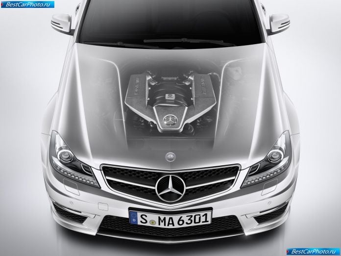 2012 Mercedes-Benz C63 Amg Estate - фотография 18 из 19