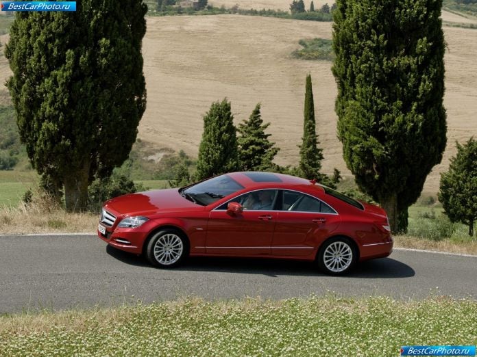 2012 Mercedes-Benz CLS-class - фотография 74 из 214