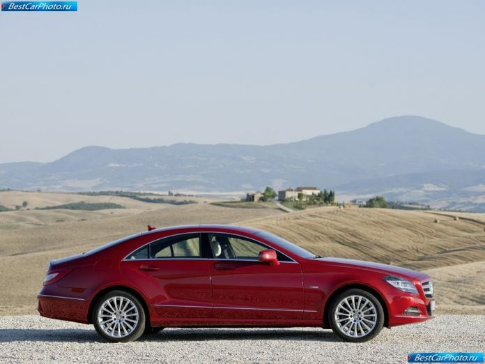 2012 Mercedes-Benz CLS-class - фотография 79 из 214