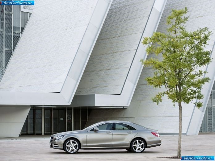 2012 Mercedes-Benz CLS-class - фотография 86 из 214