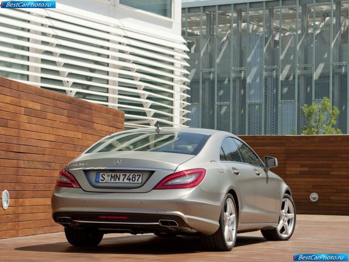 2012 Mercedes-Benz CLS-class - фотография 106 из 214