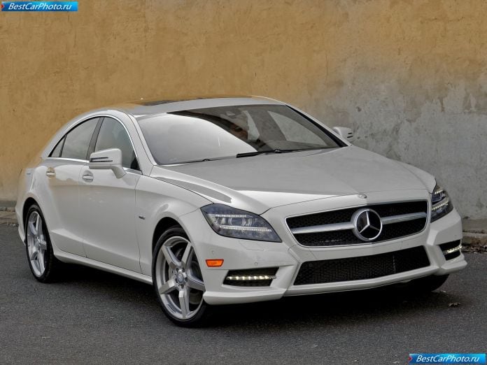 2012 Mercedes-Benz CLS 550 - фотография 17 из 71