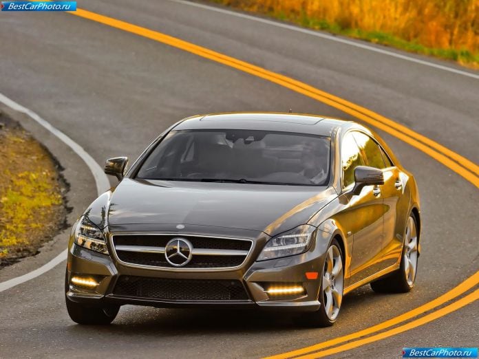 2012 Mercedes-Benz CLS 550 - фотография 28 из 71