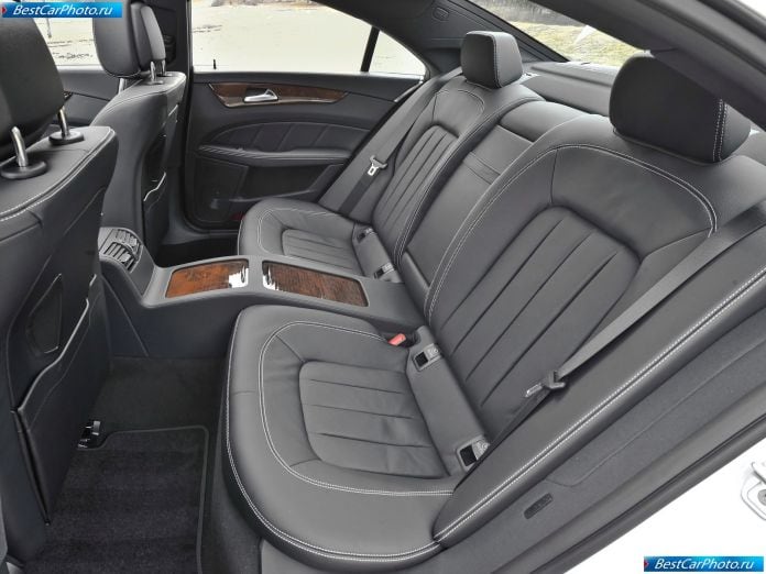 2012 Mercedes-Benz CLS 550 - фотография 55 из 71