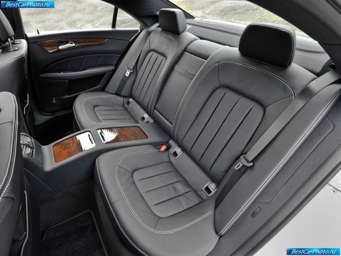 2012 Mercedes-Benz CLS 550 - фотография 56 из 71