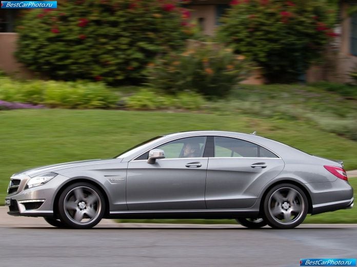 2012 Mercedes-Benz CLS63 AMG - фотография 28 из 94 2012 Mercedes-Benz CLS63 AMG - фотография 28 из 94