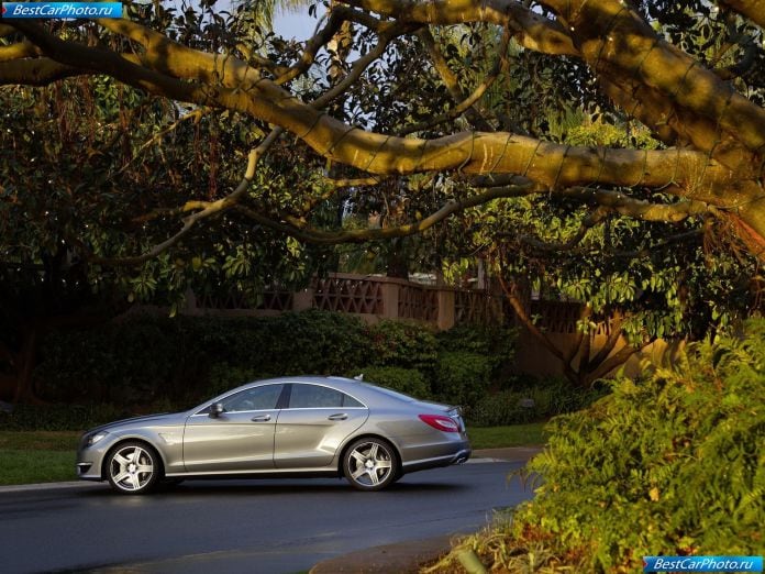 2012 Mercedes-Benz CLS63 AMG - фотография 36 из 94 2012 Mercedes-Benz CLS63 AMG - фотография 36 из 94