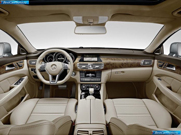 2012 Mercedes-Benz CLS63 AMG - фотография 66 из 94