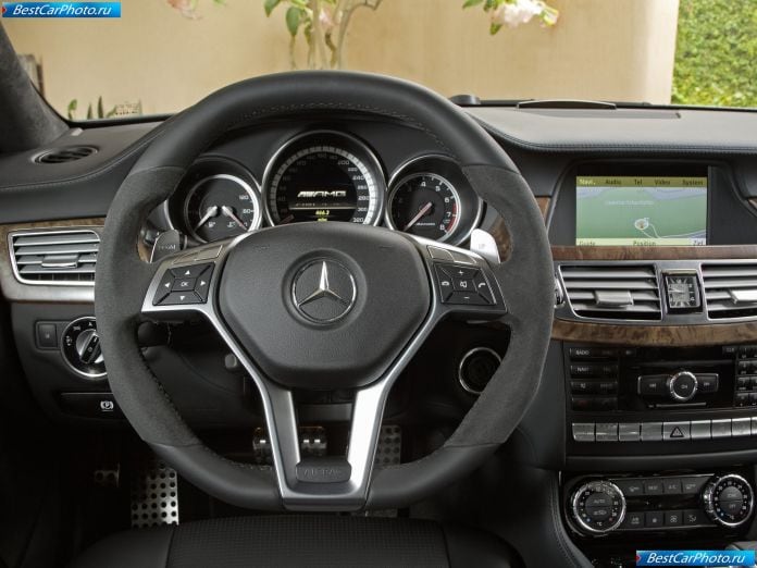 2012 Mercedes-Benz CLS63 AMG - фотография 71 из 94