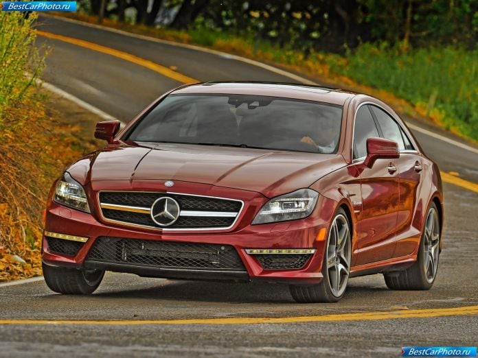 2012 Mercedes-Benz CLS63 AMG US version - фотография 10 из 157