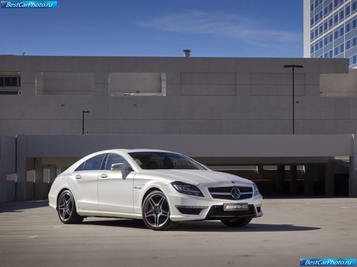 2012 Mercedes-Benz CLS63 AMG US version - фотография 30 из 157 2012 Mercedes-Benz CLS63 AMG US version - фотография 30 из 157