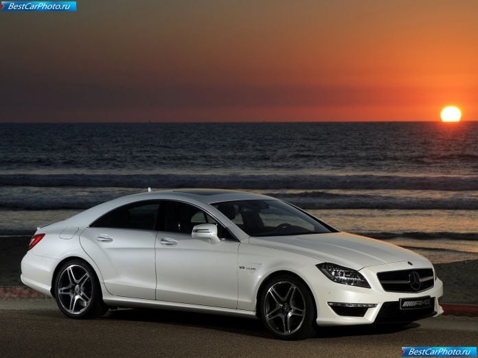2012 Mercedes-Benz CLS63 AMG US version - фотография 31 из 157
