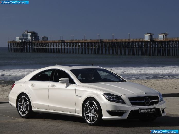 2012 Mercedes-Benz CLS63 AMG US version - фотография 36 из 157