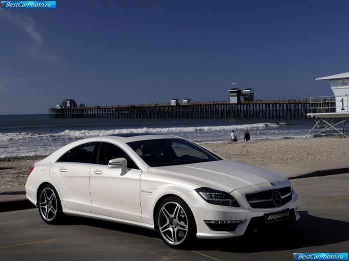 2012 Mercedes-Benz CLS63 AMG US version - фотография 38 из 157