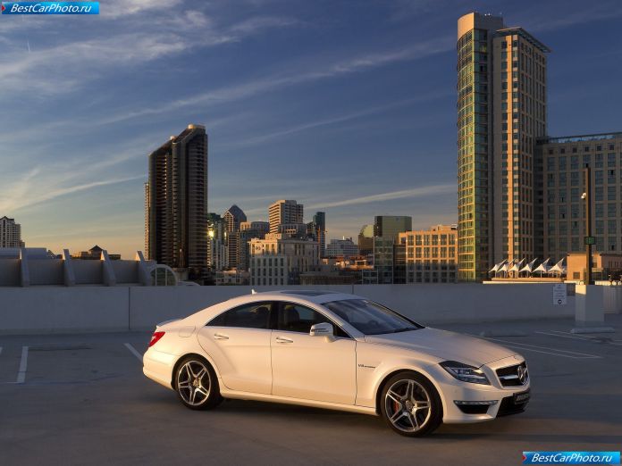 2012 Mercedes-Benz CLS63 AMG US version - фотография 46 из 157 2012 Mercedes-Benz CLS63 AMG US version - фотография 46 из 157
