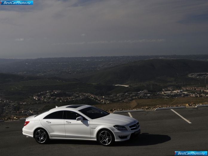 2012 Mercedes-Benz CLS63 AMG US version - фотография 50 из 157 2012 Mercedes-Benz CLS63 AMG US version - фотография 50 из 157