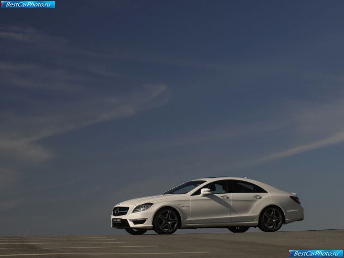 2012 Mercedes-Benz CLS63 AMG US version - фотография 56 из 157 2012 Mercedes-Benz CLS63 AMG US version - фотография 56 из 157