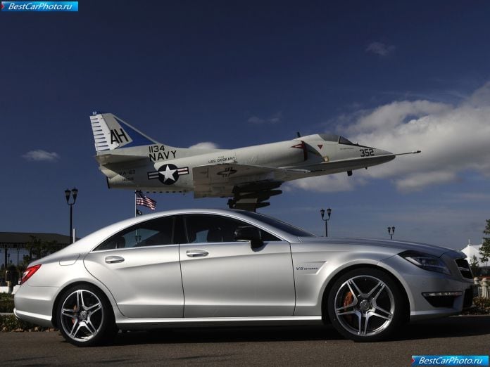 2012 Mercedes-Benz CLS63 AMG US version - фотография 61 из 157 2012 Mercedes-Benz CLS63 AMG US version - фотография 61 из 157