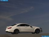 mercedes-benz_2012-cls63_amg_us_version_1600x1200_070.jpg