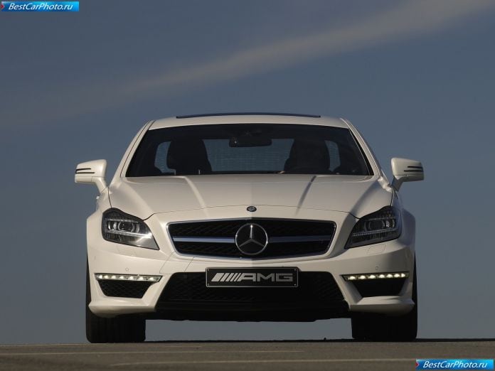 2012 Mercedes-Benz CLS63 AMG US version - фотография 92 из 157
