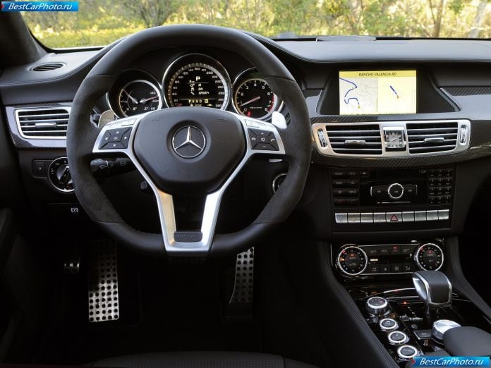 2012 Mercedes-Benz CLS63 AMG US version - фотография 102 из 157 2012 Mercedes-Benz CLS63 AMG US version - фотография 102 из 157