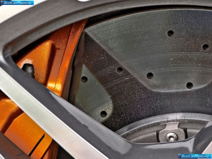 2012 Mercedes-Benz CLS63 AMG US version - фотография 136 из 157