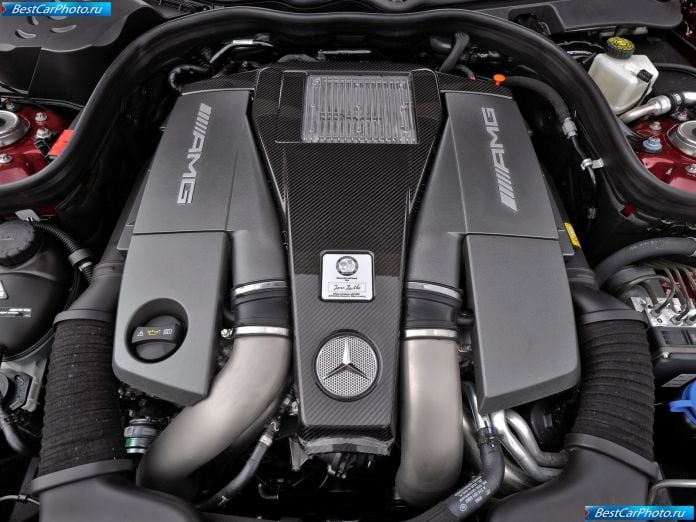 2012 Mercedes-Benz CLS63 AMG US version - фотография 138 из 157 2012 Mercedes-Benz CLS63 AMG US version - фотография 138 из 157
